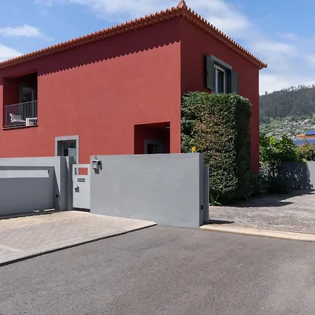 Vila Venusta By An Island Apart Villa *