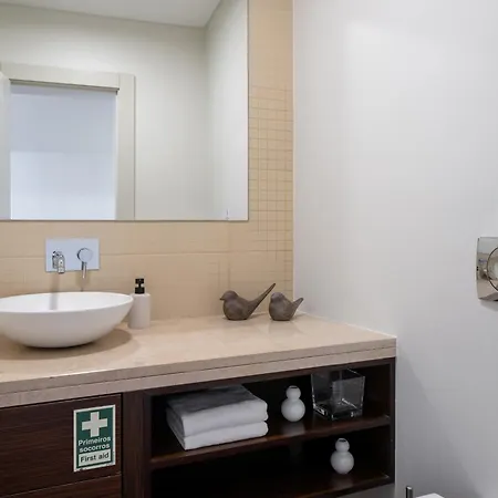 Venusta By An Island Villa