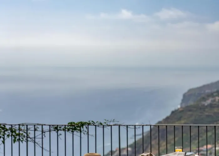 Venusta By An Island Vila